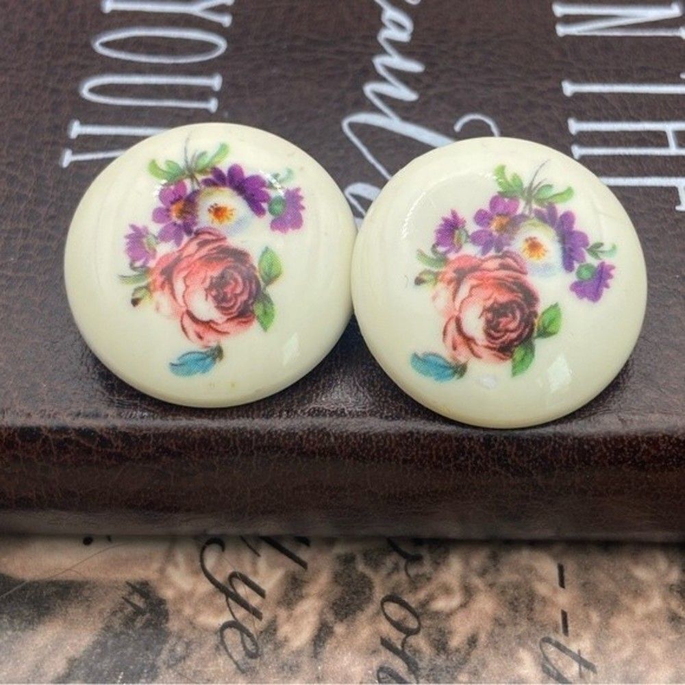 Vintage 1960s Red Blue Rose Floral Print Large West Germany Clip Boho Earrings - Picture 2 of 7